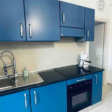 Lägenhet Tramonto - Parcheggio Gratis, Fronte Caserma E Clima