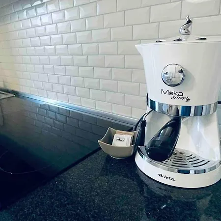 Lägenhet Tramonto - Parcheggio Gratis, Fronte Caserma E Clima *