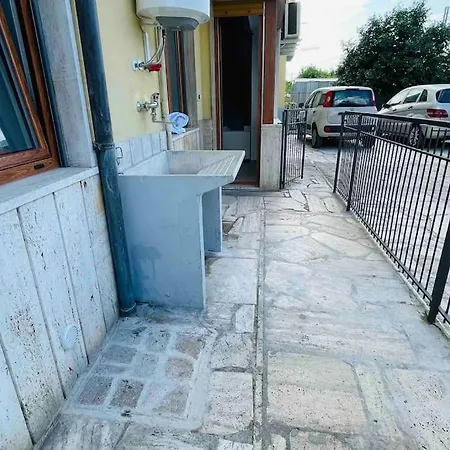 Lägenhet Tramonto - Parcheggio Gratis, Fronte Caserma E Clima Ascoli Piceno