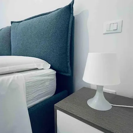 Lägenhet Tramonto - Parcheggio Gratis, Fronte Caserma E Clima *